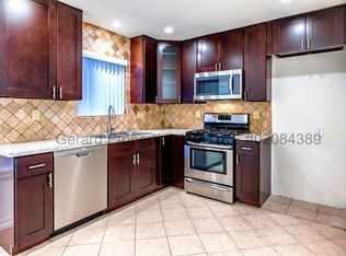 1415 Orange Ave APT 3, Huntington Beach, CA 92648