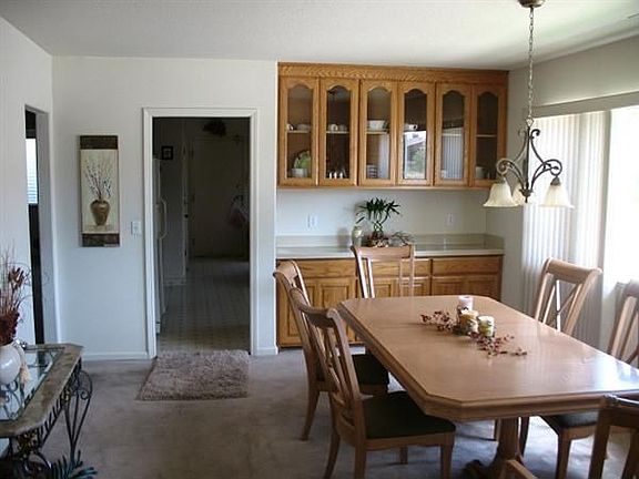 4th image of 2727 55th Ave