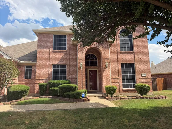 311 Holly Leaf Trl, Forney, TX 75126