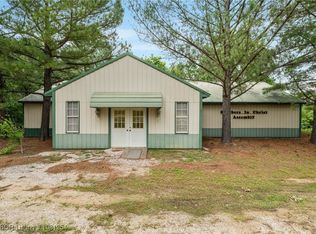 99951 Highway 82, Vian, OK 74962