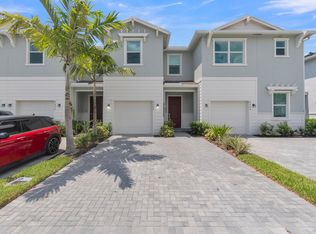 4560 Hollister Ave, Lake Worth, FL 33463