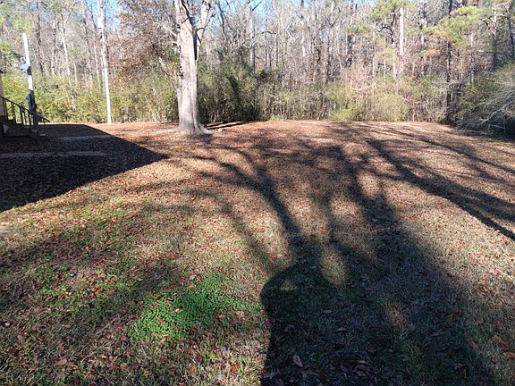 2nd image of 910 County Road 122