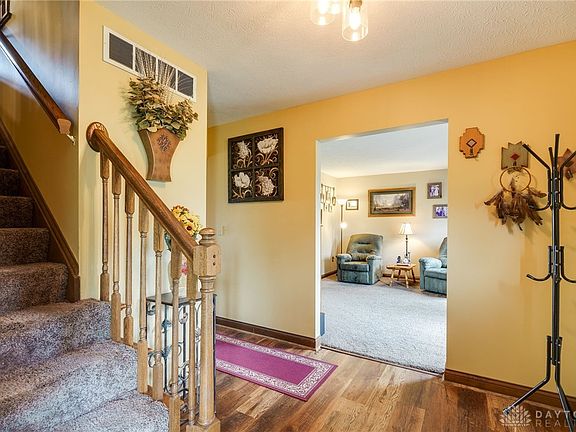 5th image of 5677 Cedarwood Dr