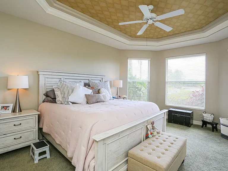 5945 Paradise Cir — Photo 53