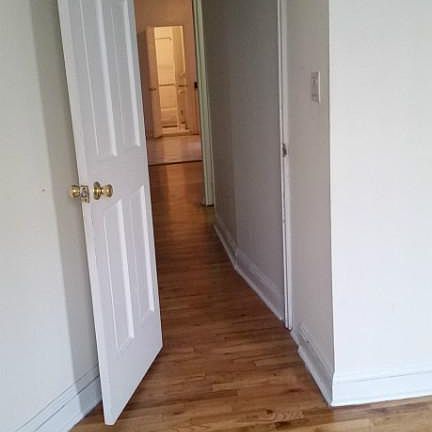 5th image of 170 W 109th St APT 2W