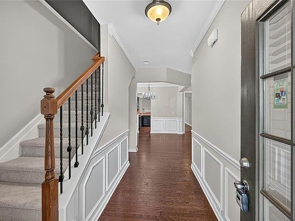 2nd image of 369 Privet Cir