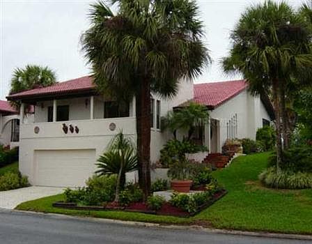 1st image of 7008 Country Club Dr