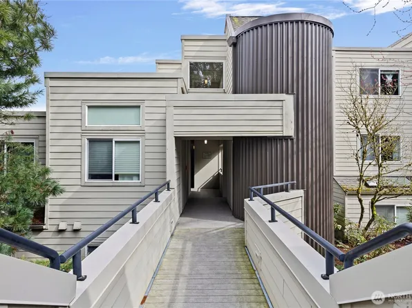 7371 Old Redmond Road #105, Redmond, WA 98052