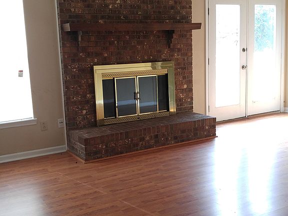 5th image of 11333 Leadenhall Ln