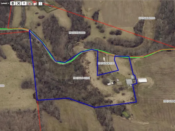 7926 Hartman Rd, Ripley, OH 45167