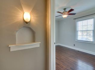 3719 Hilltop Ln, Nashville, TN 37216