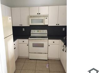17100 SW 100th Ave APT 2, Miami, FL 33157