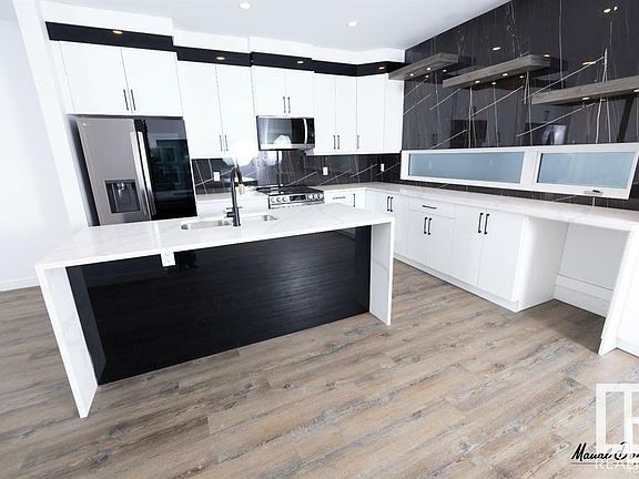 3rd image of 7808 98a Ave NW