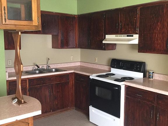 4th image of 1382 E Udall Ln