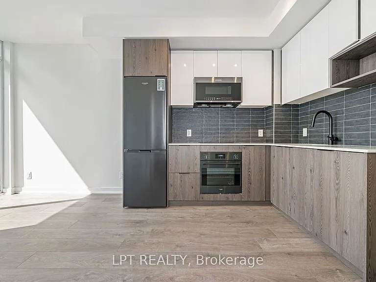 5 Defries St #1201 — Photo 15