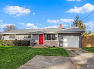 8807 218th St SW, Edmonds, WA 98026