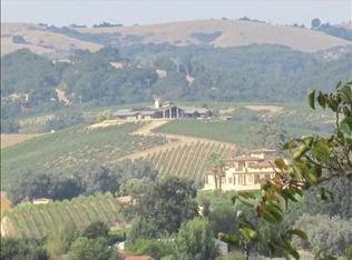 5025 Vineyard Dr, Paso Robles, CA 93446