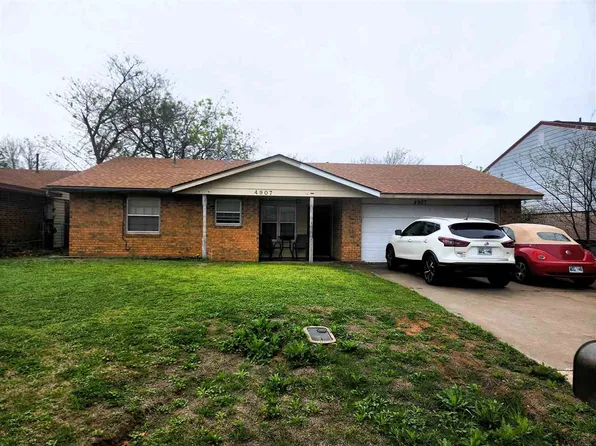 4907 SE Edinburgh Ln, Lawton, OK 73501