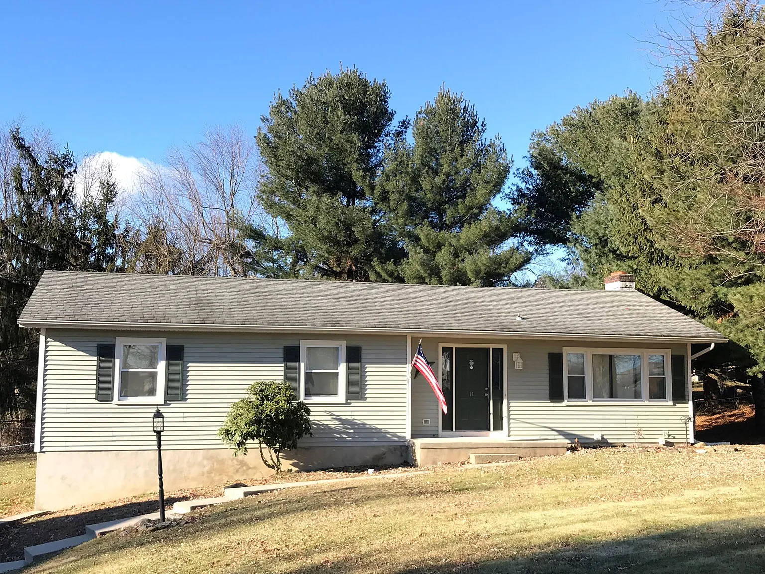 14 Forge Ct photo 1