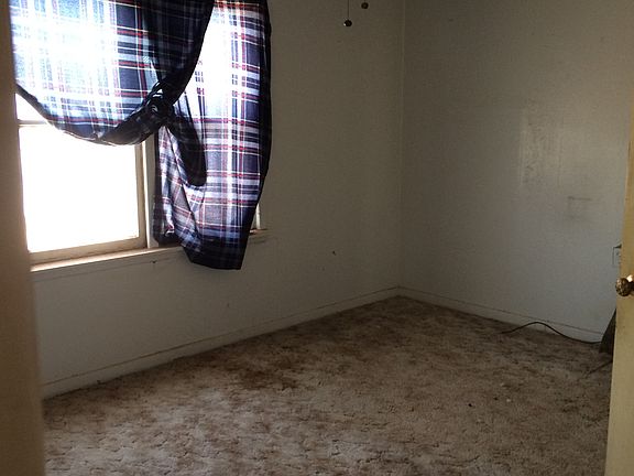 2nd image of 203 Avenue D