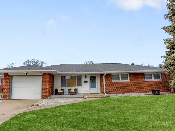 424 Simmons St, Plainfield, IN 46168