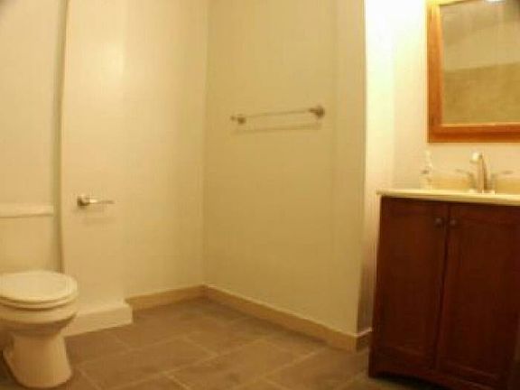 4th image of 2360 N Clybourn Ave APT 3F