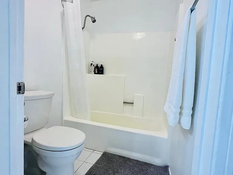 1200 Pacific Coast Hwy #427 — Photo 15