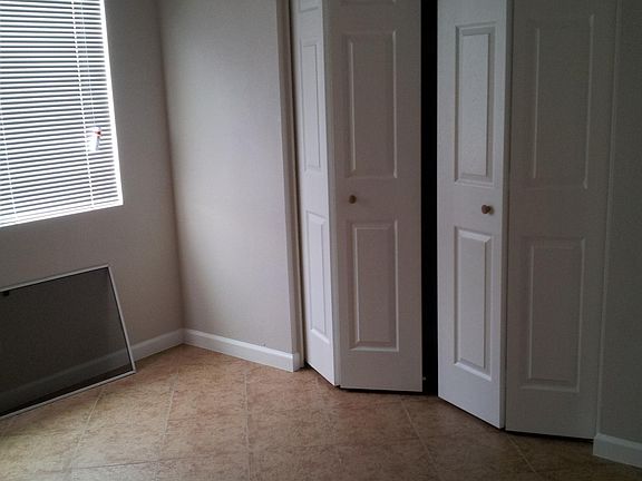 5th image of 3524 E Everett Dr