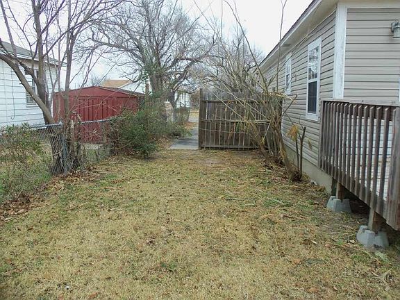 4th image of 2306 NW 17th St