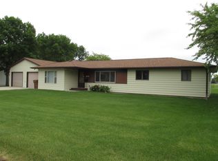 1840 Frank Ave SE, Huron, SD 57350