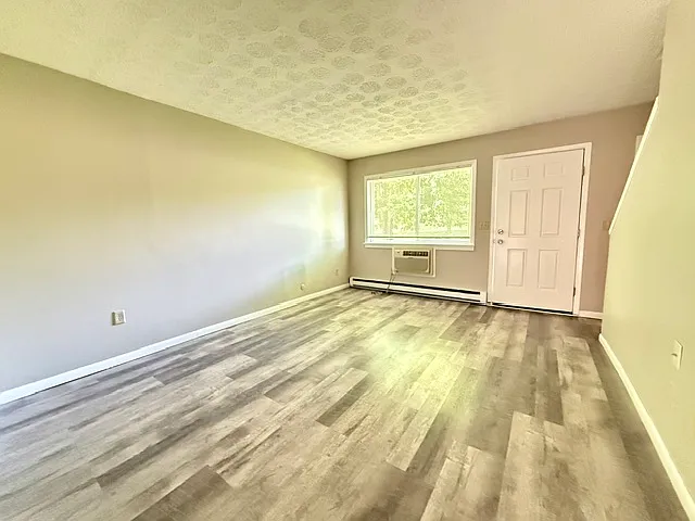 611 Wessor Ave #2 — Photo 4