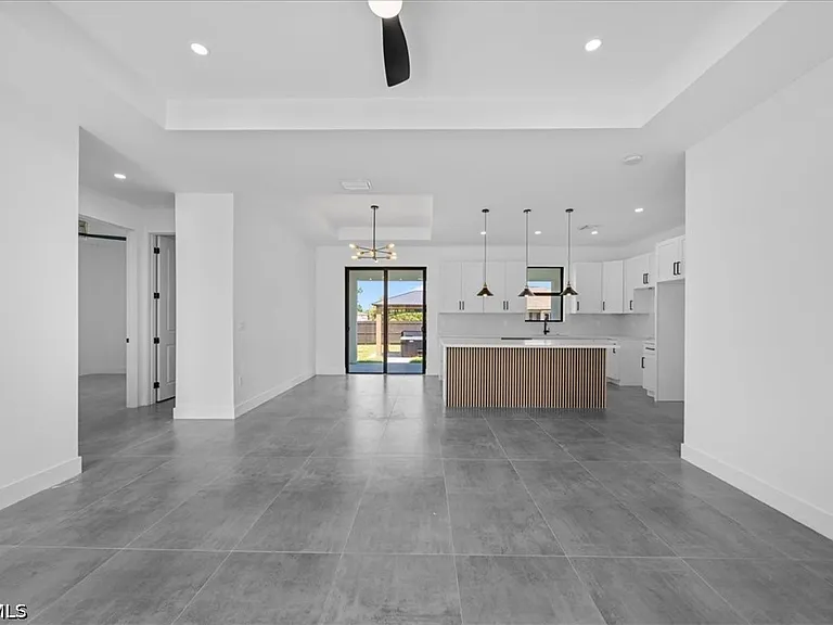 4536 NW 35th Pl — Photo 15