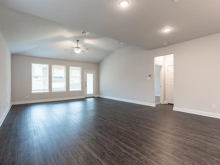 16611 Highland Country Dr — Photo 15