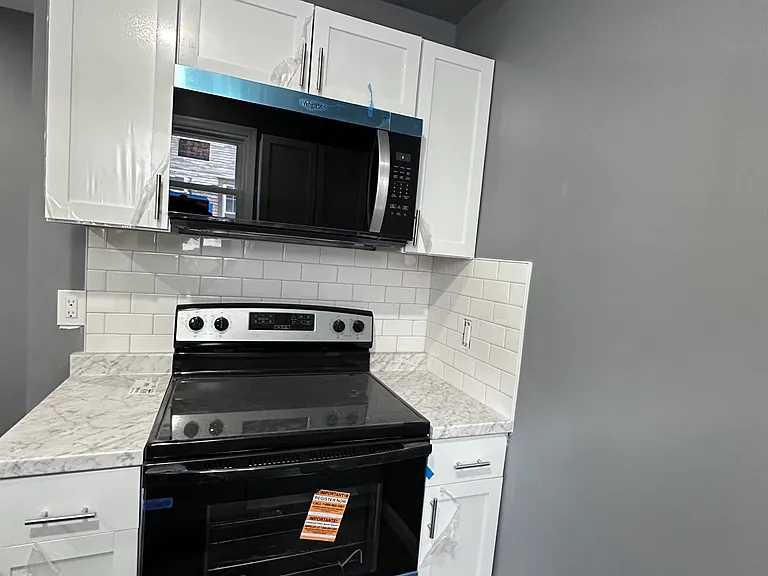 153 Vine St #A — Photo 1