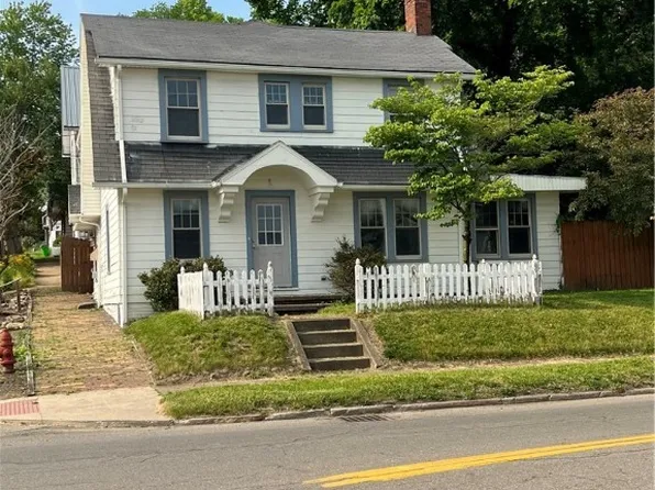 104 W Lincolnway, Minerva, OH 44657