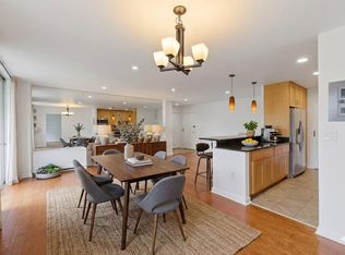 7505 Democracy Blvd APT 114, Bethesda, MD 20817