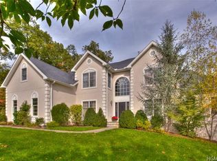 87 Dimond Ave, Cortlandt Manor, NY 10567