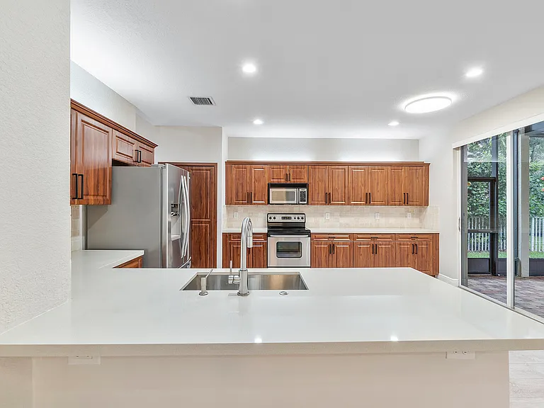6364 NW 78th Dr — Photo 13