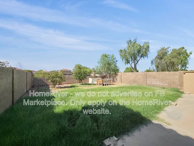 11202 W Devonshire Ave — Photo 16