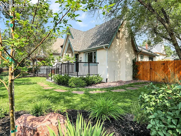 230 E San Miguel St — Photo 15