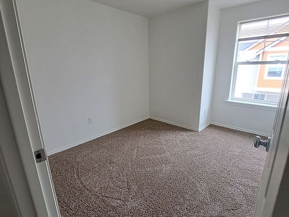 5th image of 8646 NE Trafalgar Ln