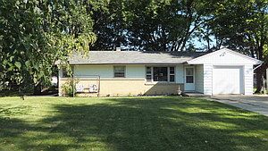 1st image of 1520 Hackberry Ln