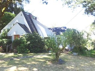 5897 Upper Olalla Rd, Winston, OR 97496