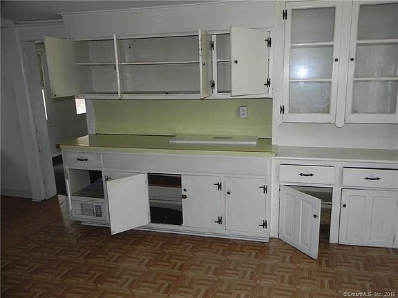 2nd image of 71 Lexington Ave #2