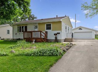 803 Dena St, Waterloo, IA 50702