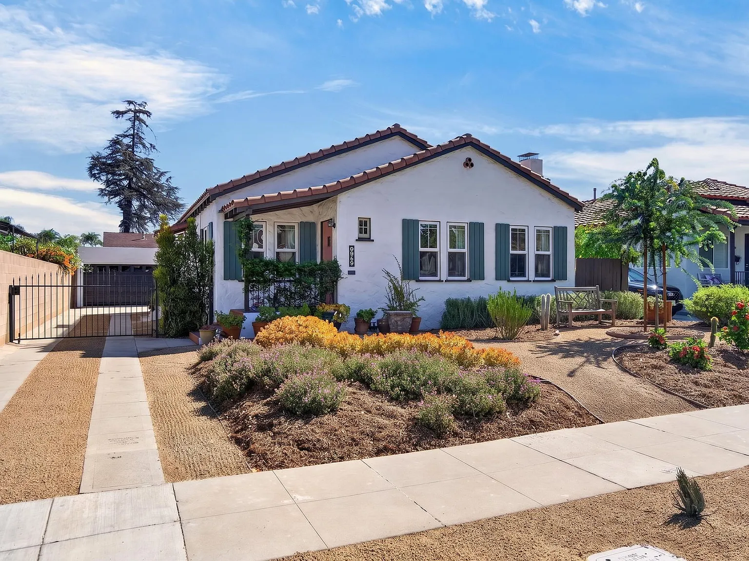 3 bed, 1252 sqft, $3,700 — Photo 4