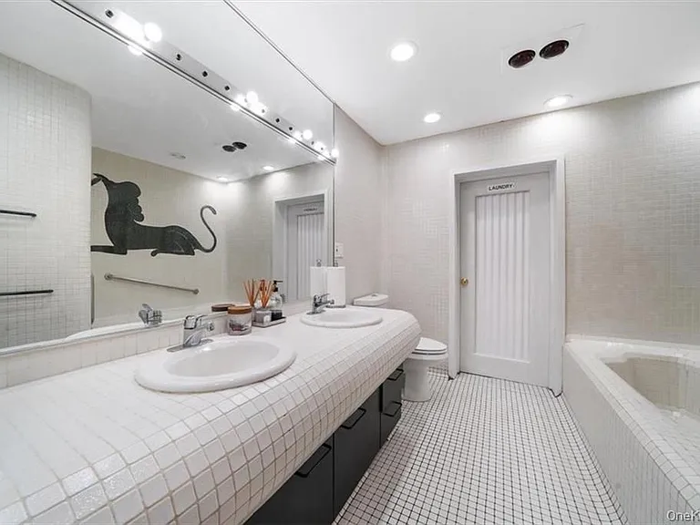 127 Highland Ave #O — Photo 22