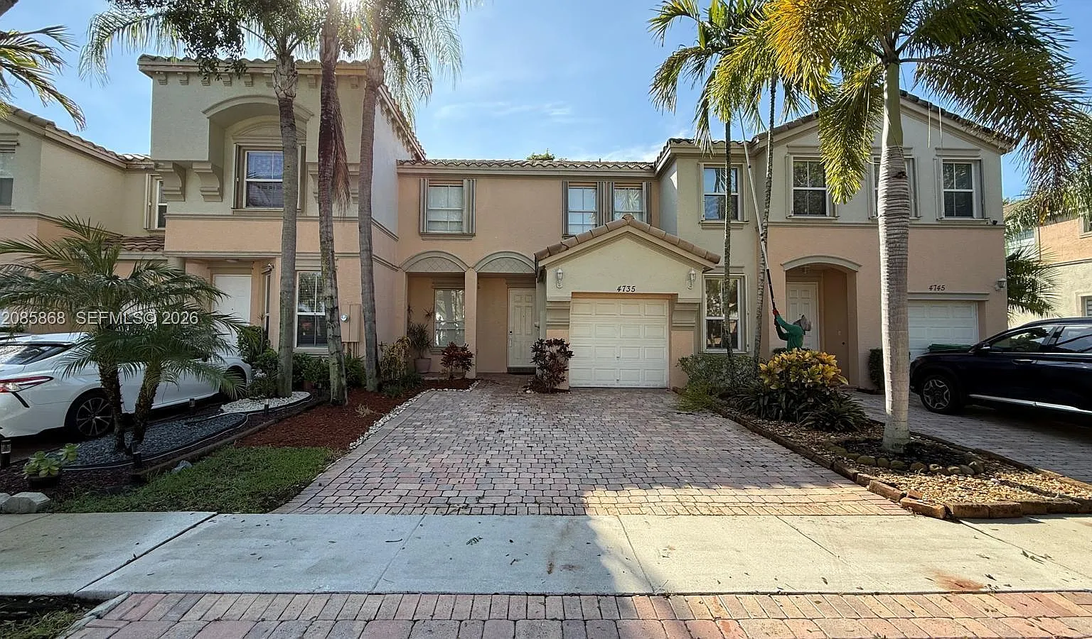 Riviera Isles Iv — Photo 1