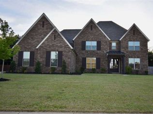 1007 Old Hearthstone Cir W, Collierville, TN 38017