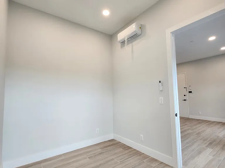 32-62 83rd St #3F — Photo 7